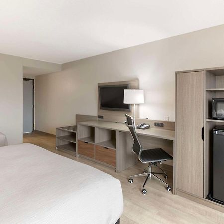 Quality Inn Newton At I-80 מראה חיצוני תמונה