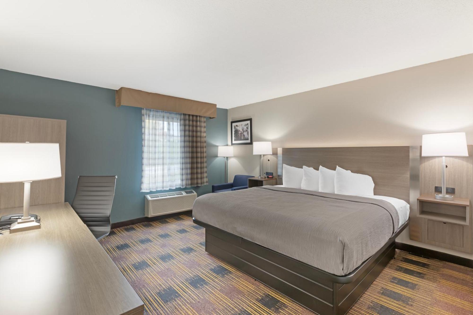 Quality Inn Newton At I-80 מראה חיצוני תמונה