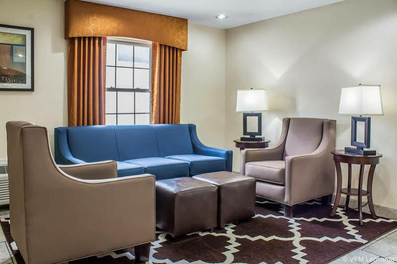 Quality Inn Newton At I-80 מראה חיצוני תמונה